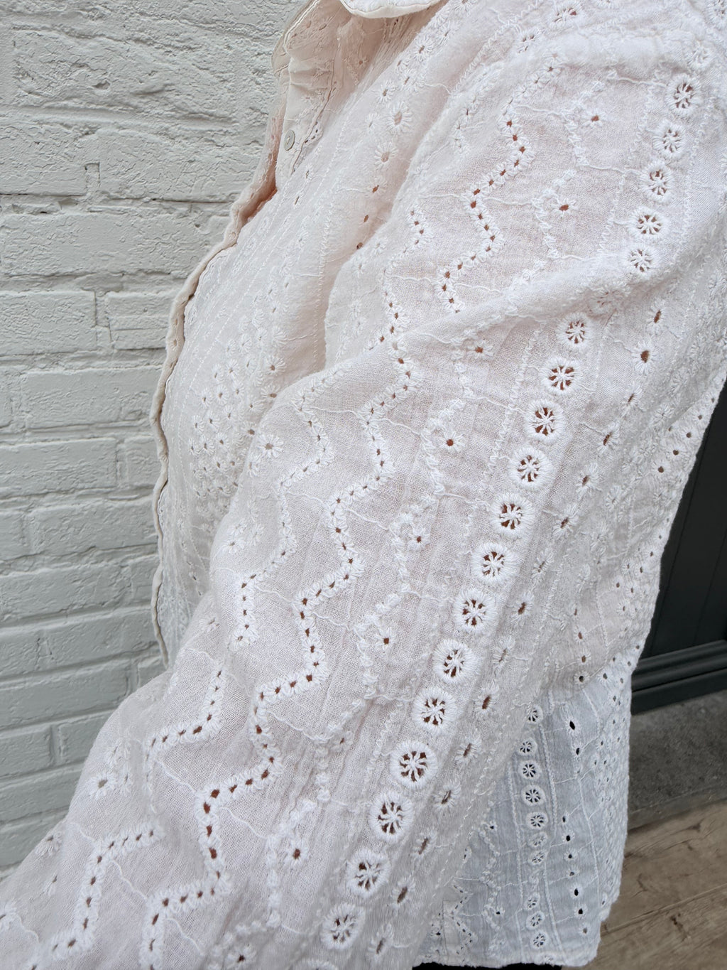 Chemise